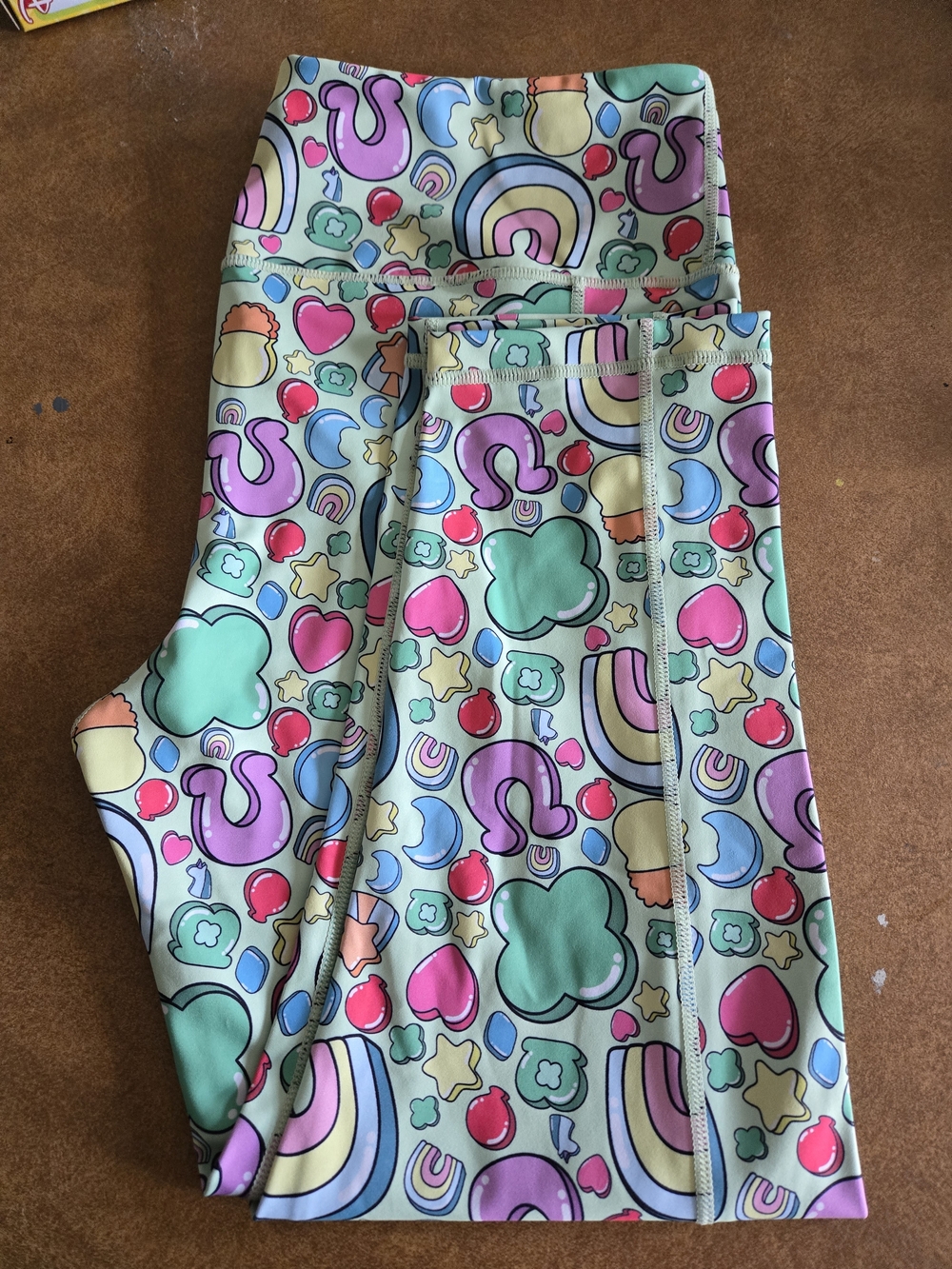 Constantly Varied Gear Colorful Rainbow & Clover Print Leggings